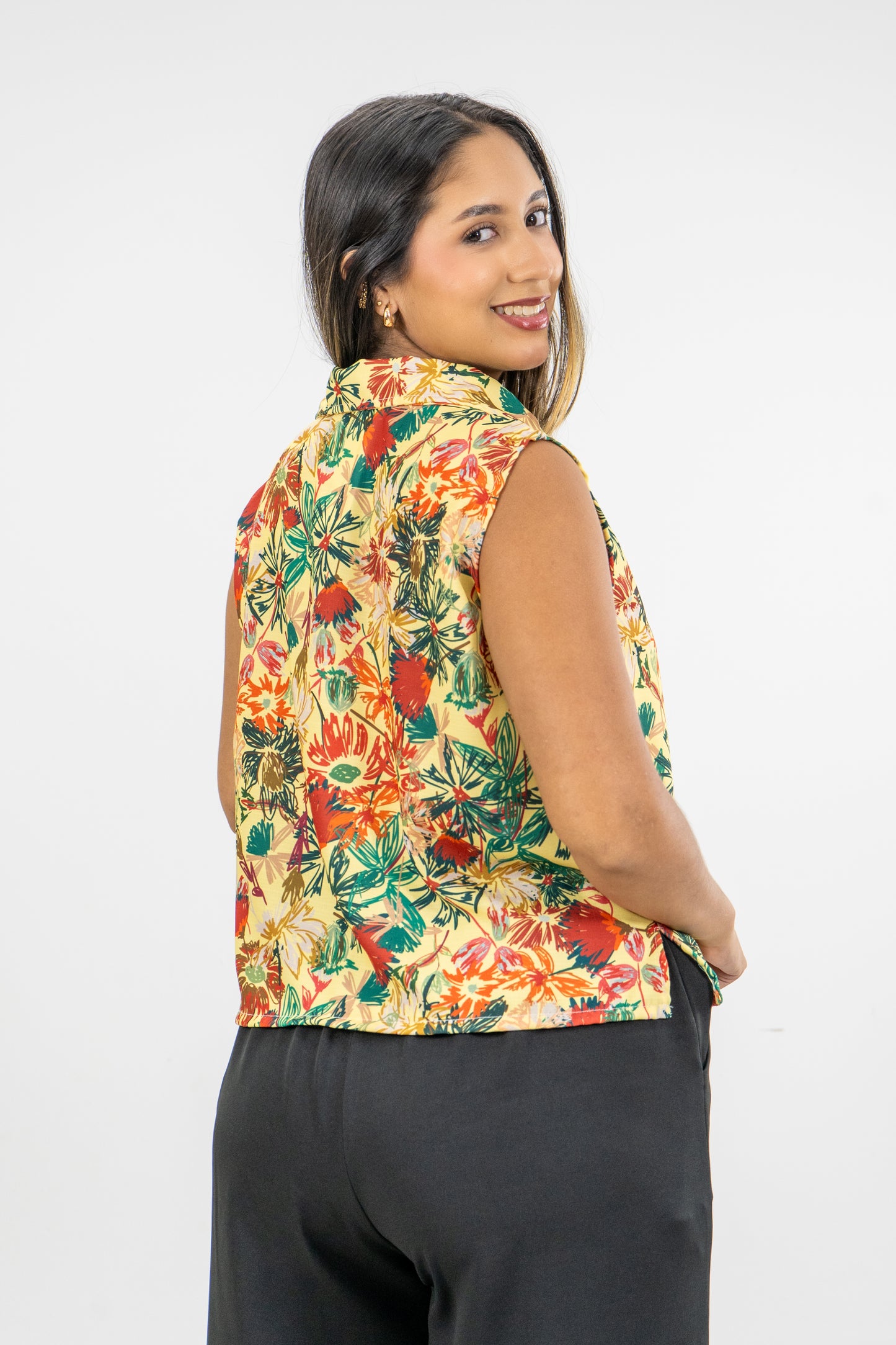 BLUSA CLARA - COLOR FLORAL