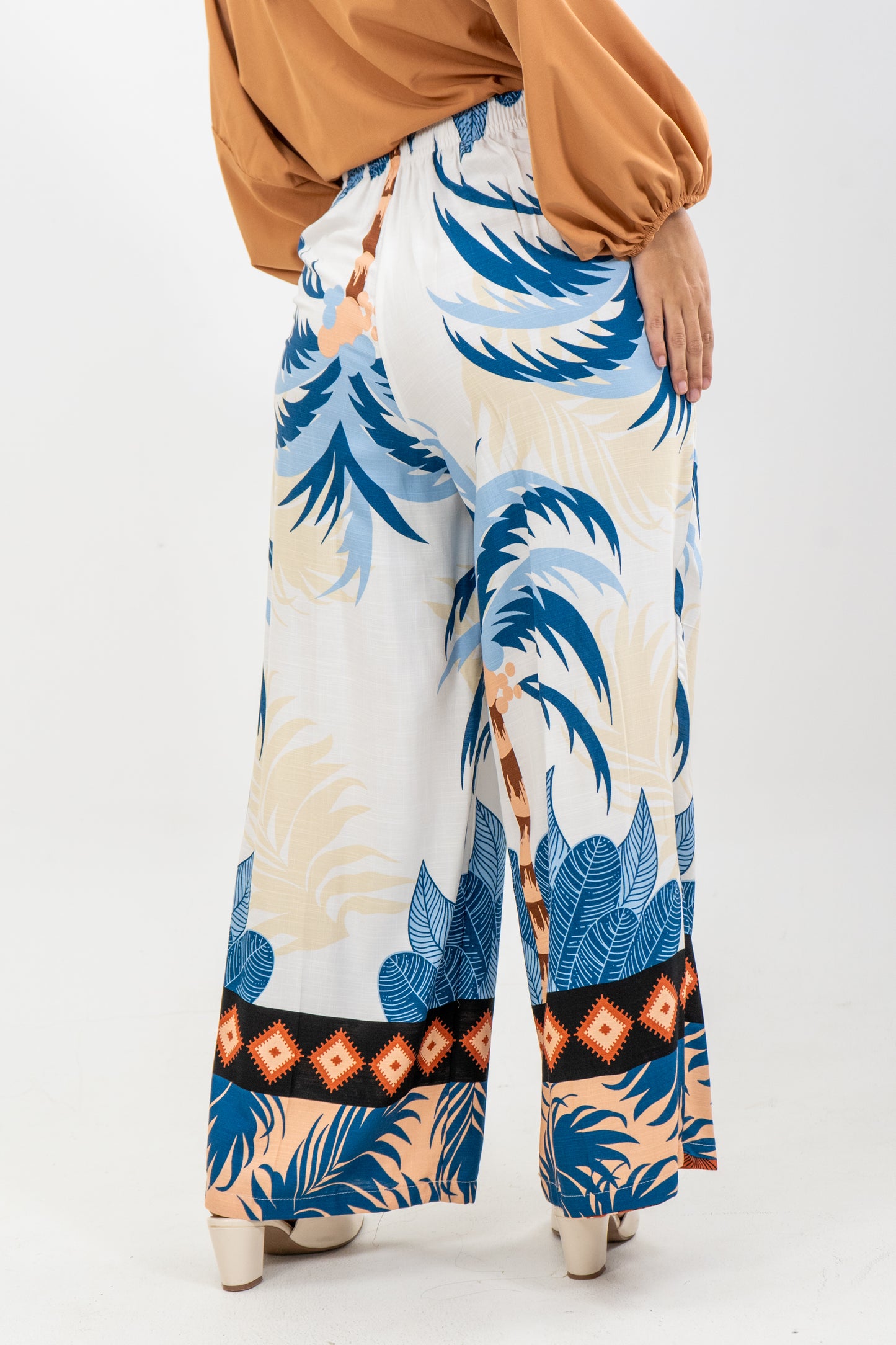 PANTALON AMBART - COLOR AZUL