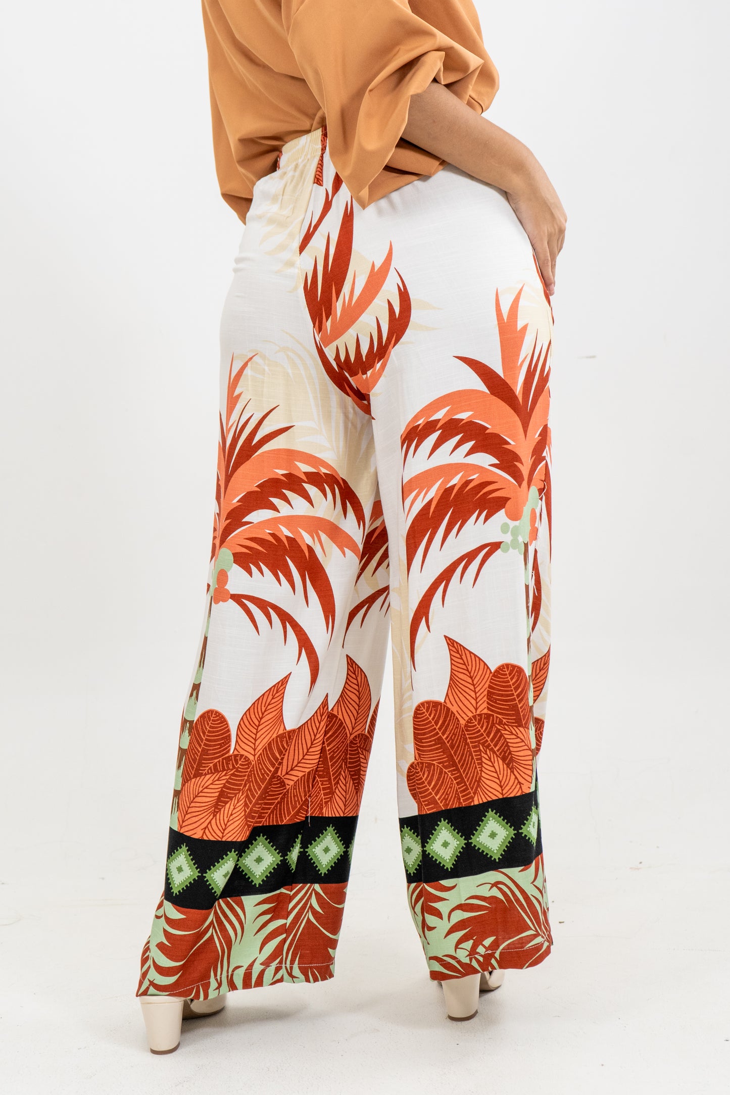 PANTALON AMBART - COLOR NARANJA