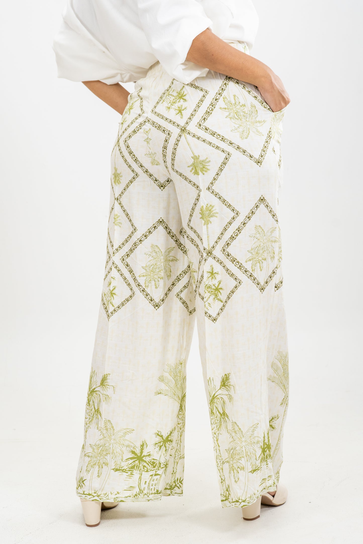 PANTALON AMBART - COLOR VERDE