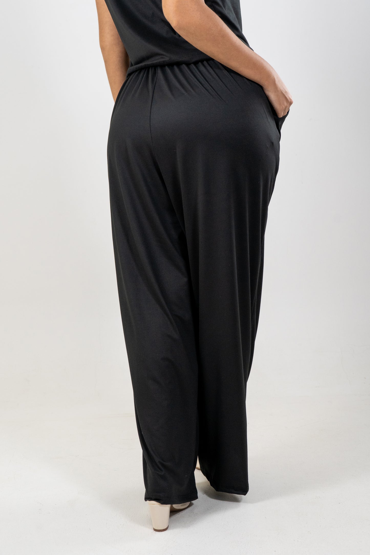 PANTALON ROMA - COLOR NEGRO