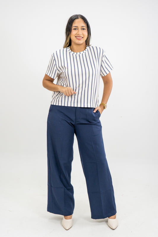 CAMISETA EN MALLA - COLOR AZUL CLARO