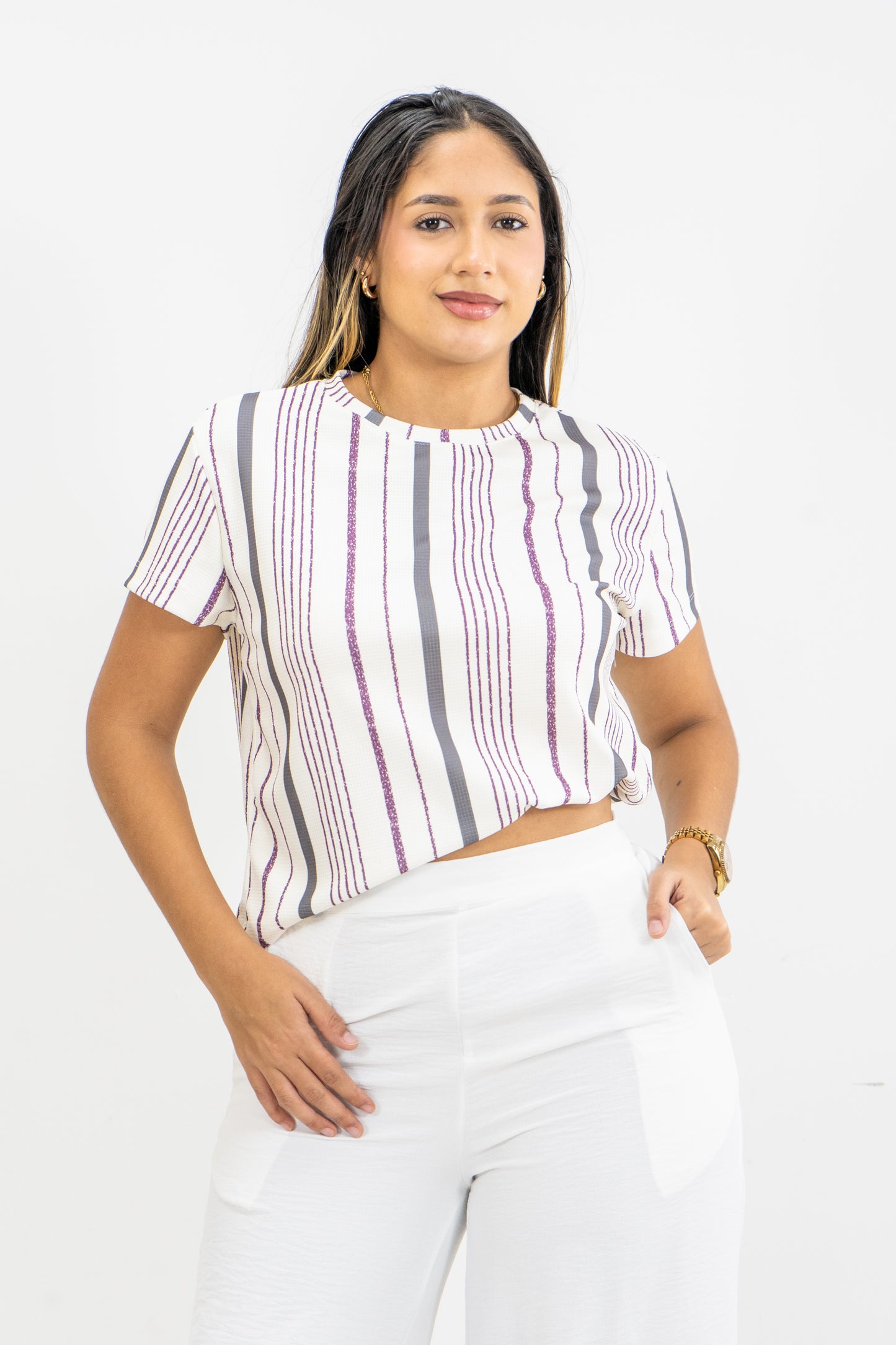 CAMISETA EN MALLA - COLOR LILA