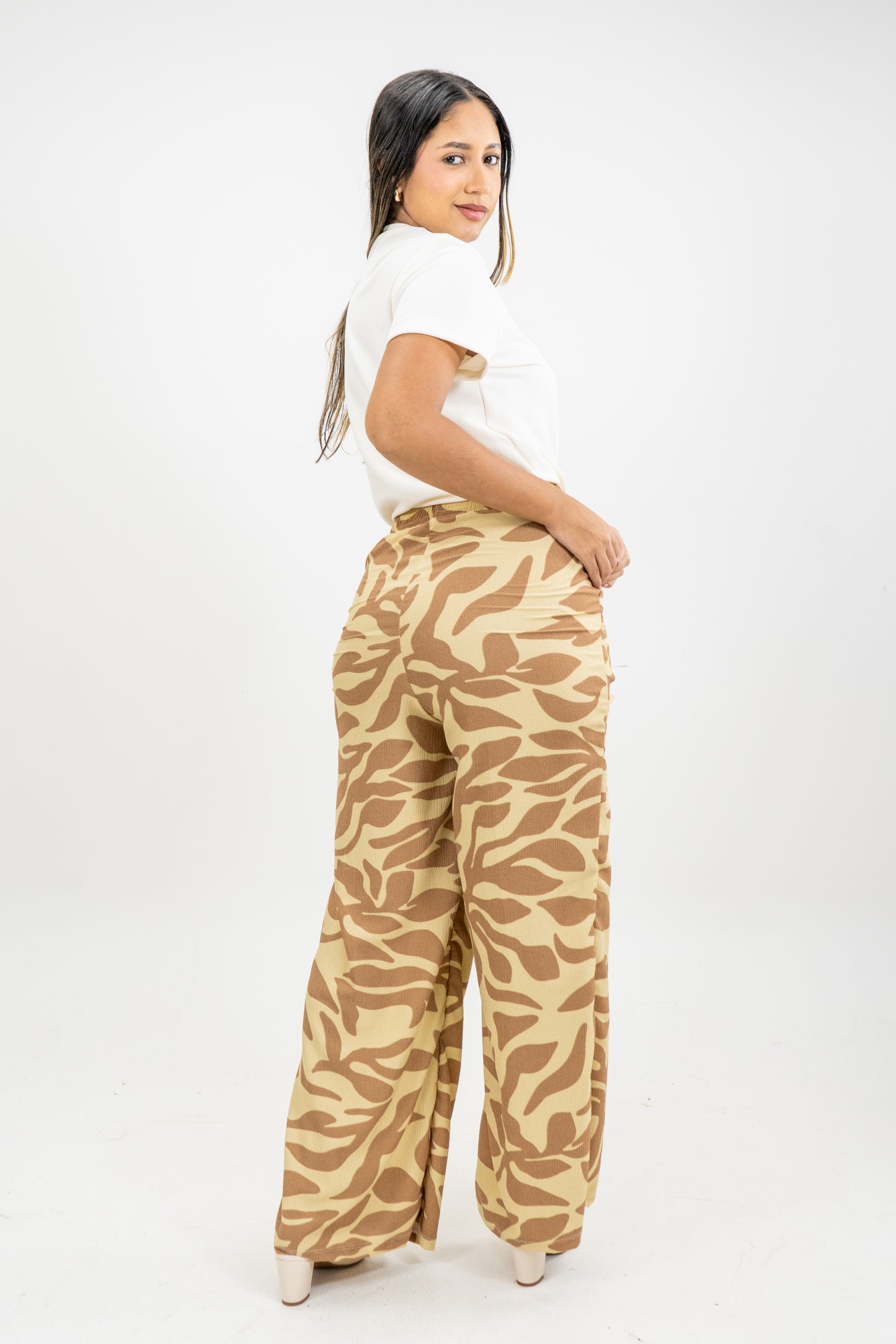 PANTALON AMBART ROMA - COLOR BEIGE