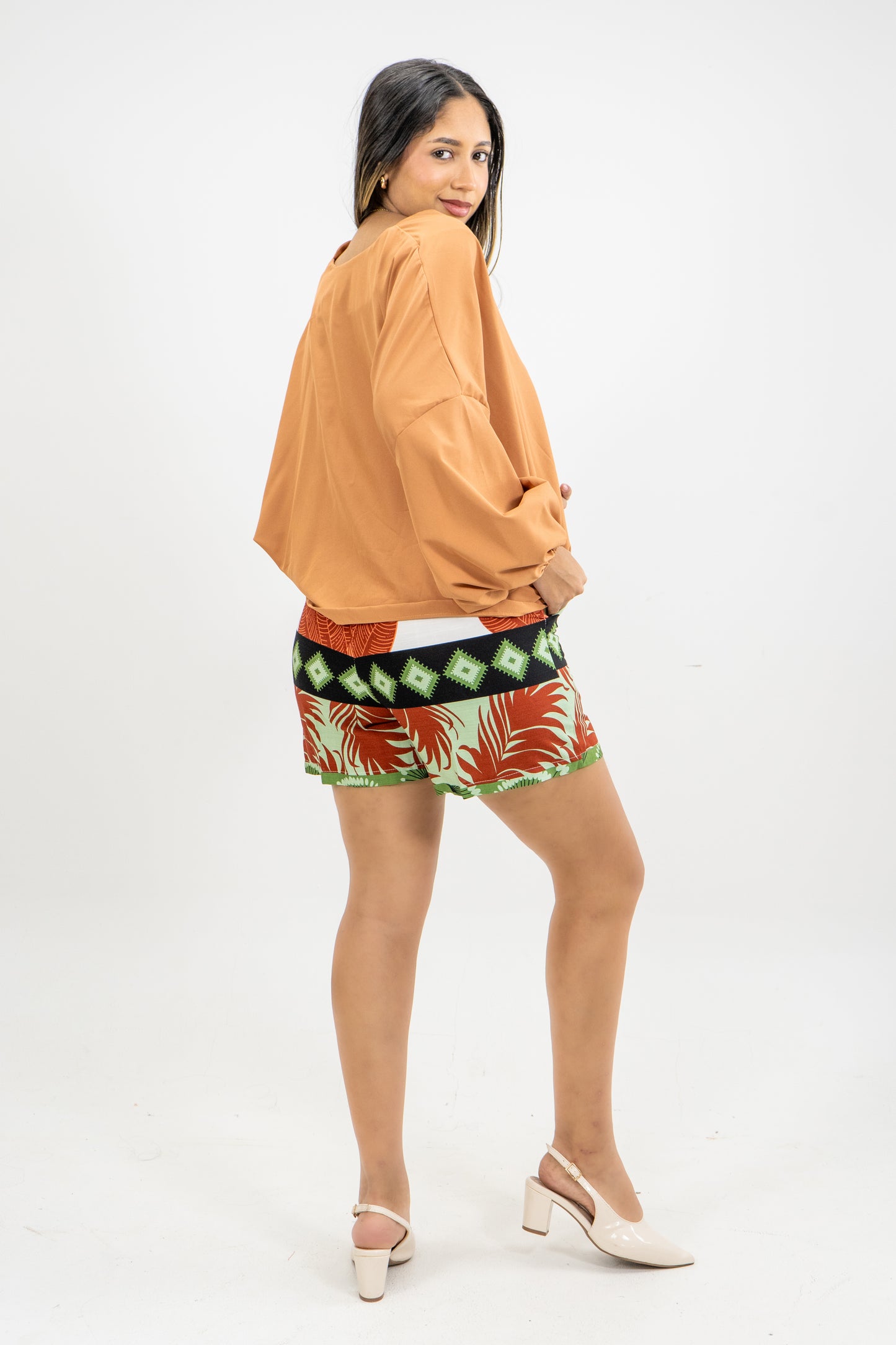 SHORT HADDI - COLOR NARANJA