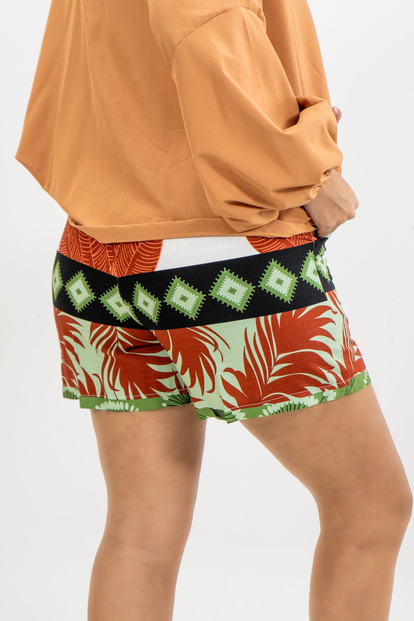 SHORT HADDI - COLOR NARANJA