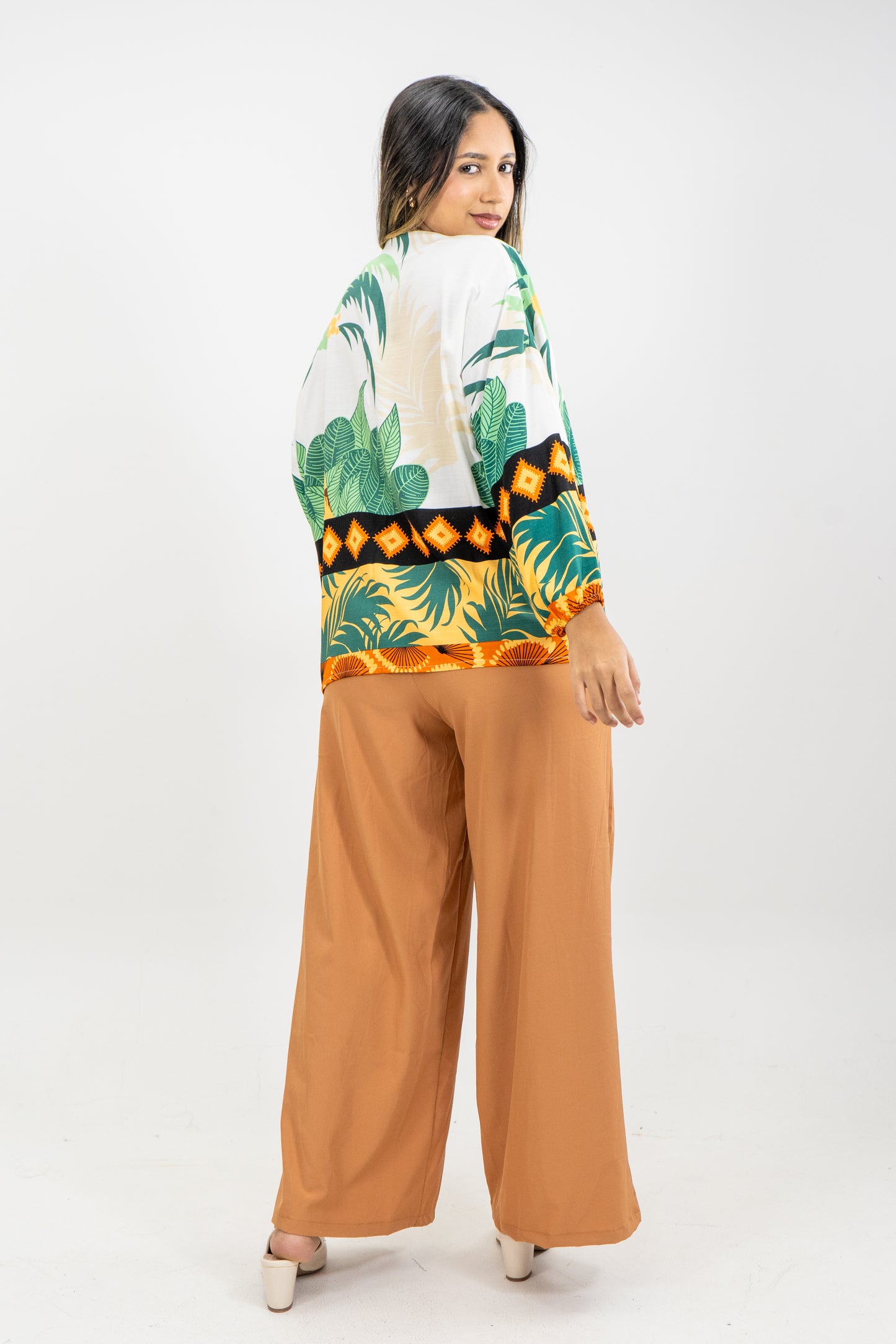 BLUSA CAMELIA - COLOR VERDE