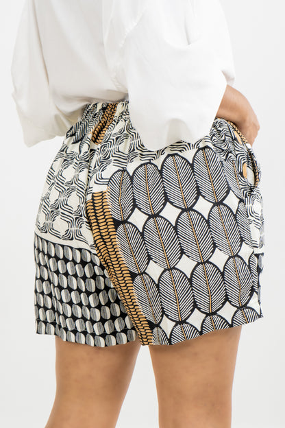 SHORT HADDI - COLOR BEIGE