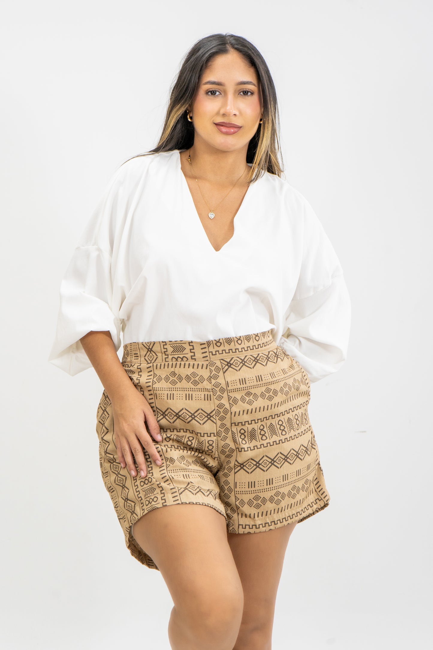 SHORT HADDI - COLOR BEIGE